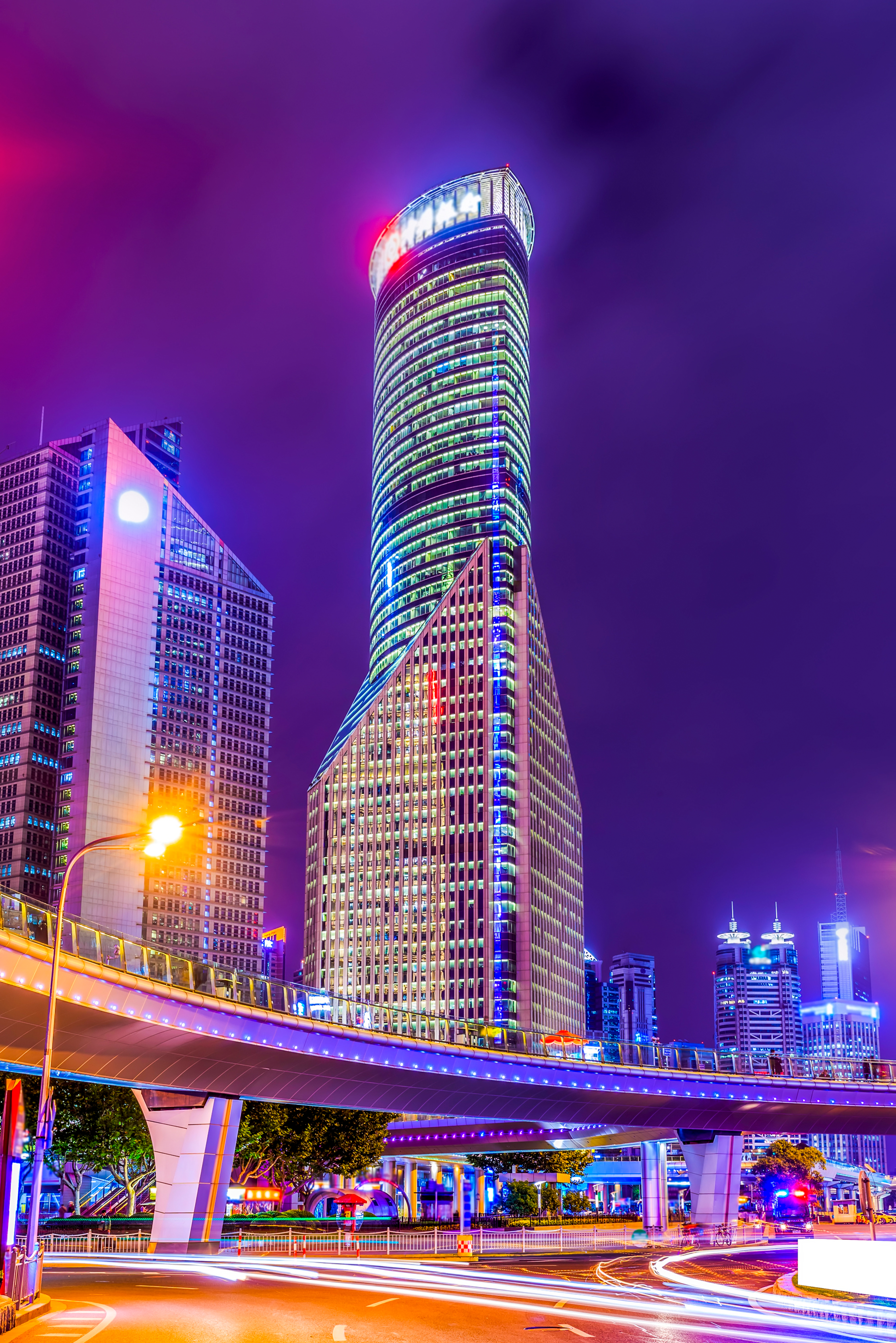 exhibition-building-view-night-cityscape-famous