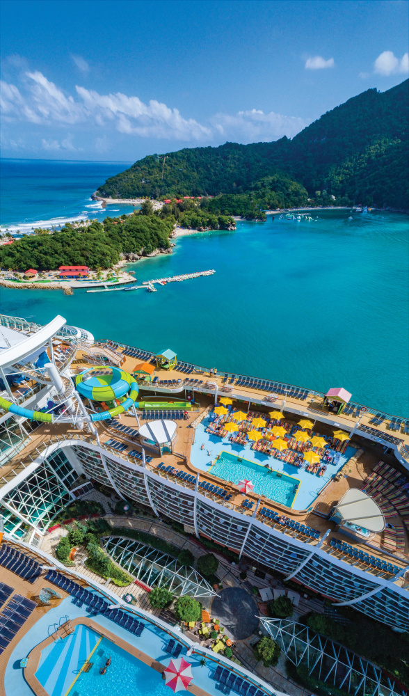 low_1725026071_RCI-OA-122019-CC-YouthFam-LISIEWSKI-DRONE-LABADEE-106-RET-CMYK