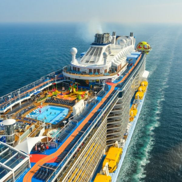 ovationoftheseas_deck2